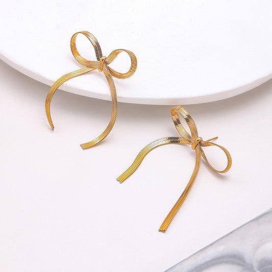 Bow Themed Drop Earrings