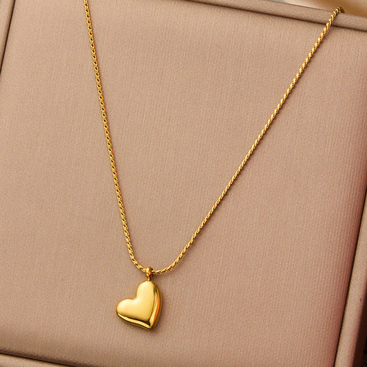 Gold-Plated Anti Tarnish Heart Themed Pendant