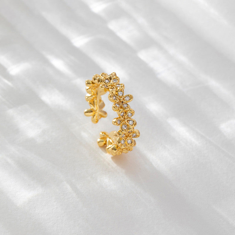 Gold Plated Anti Tarnish Stainless Steel Floral Themed Adjustable Finger Ring